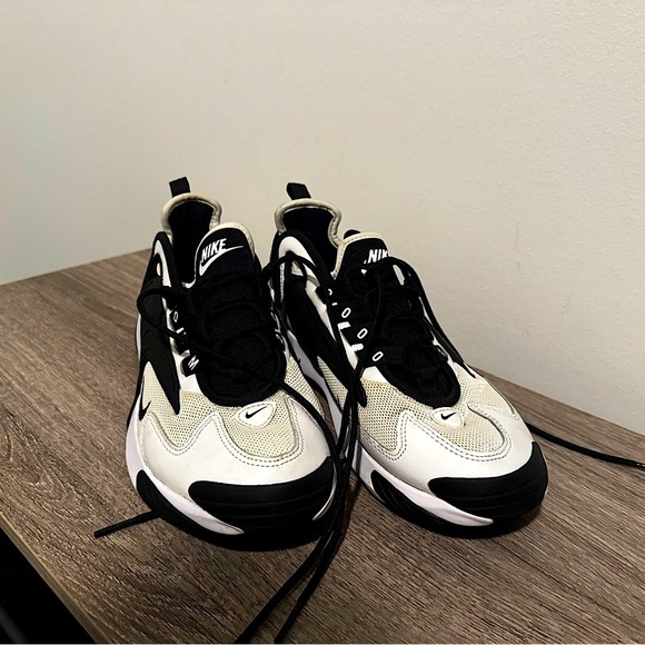 Nike Zoom 2K White/Black AO0354-101 Size 6 - Picture 4 of 12
